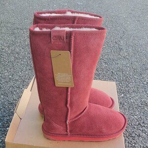 New EMU 100% Australian sheepskin WALLABY Hi Kids K10101 Berry/Rough Bale